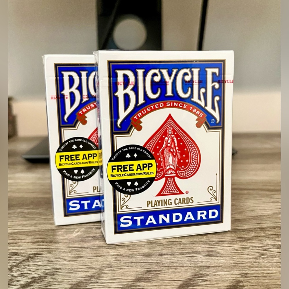 Two New Blue Bicycle Standard Playing Cards‎ - Picture 3 of 4